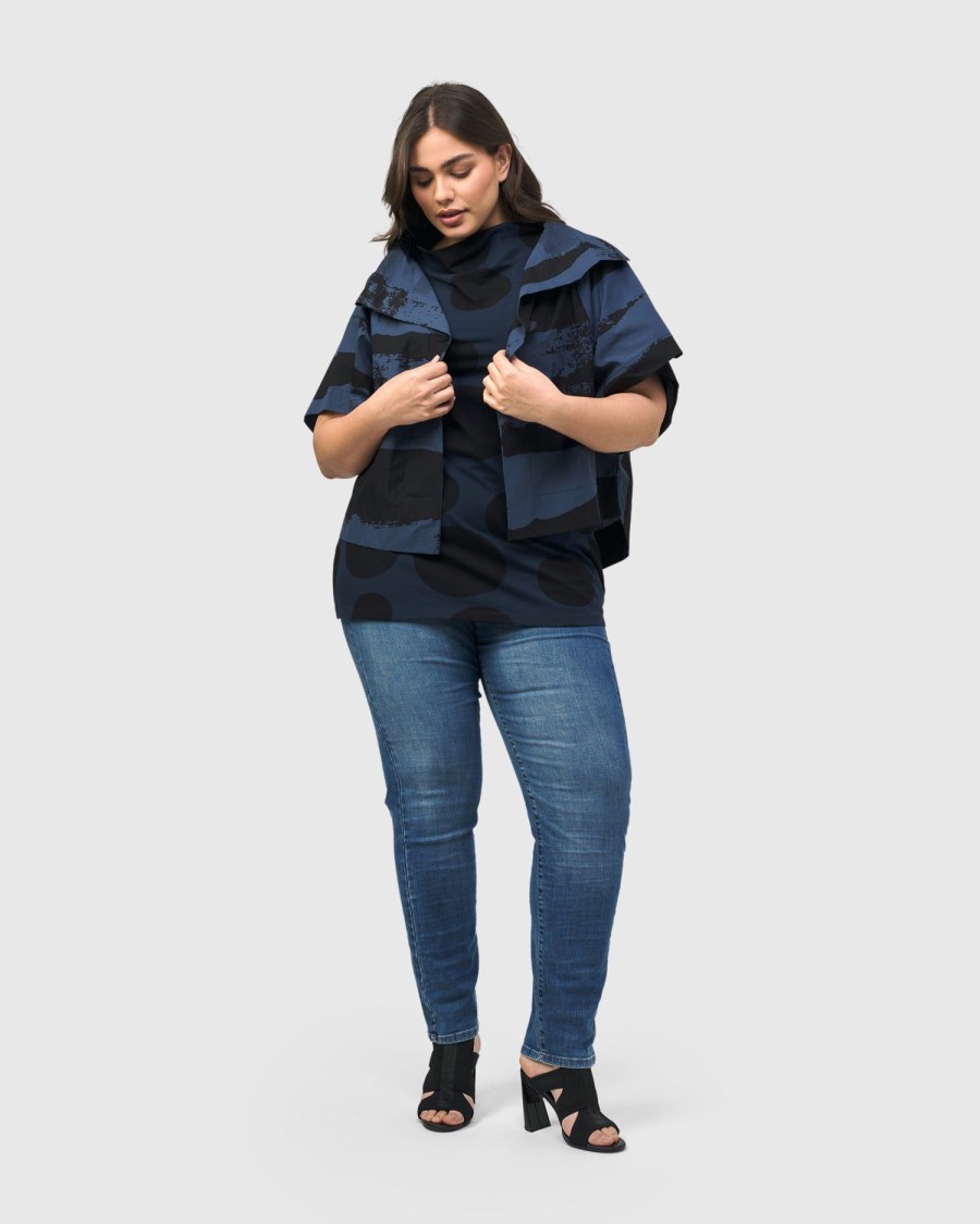 ALEMBIKA Urban Samba Cape Jacket, Navy