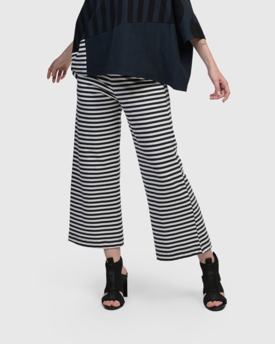 ALEMBIKA Urban Lagoa Striped Pants, Navy