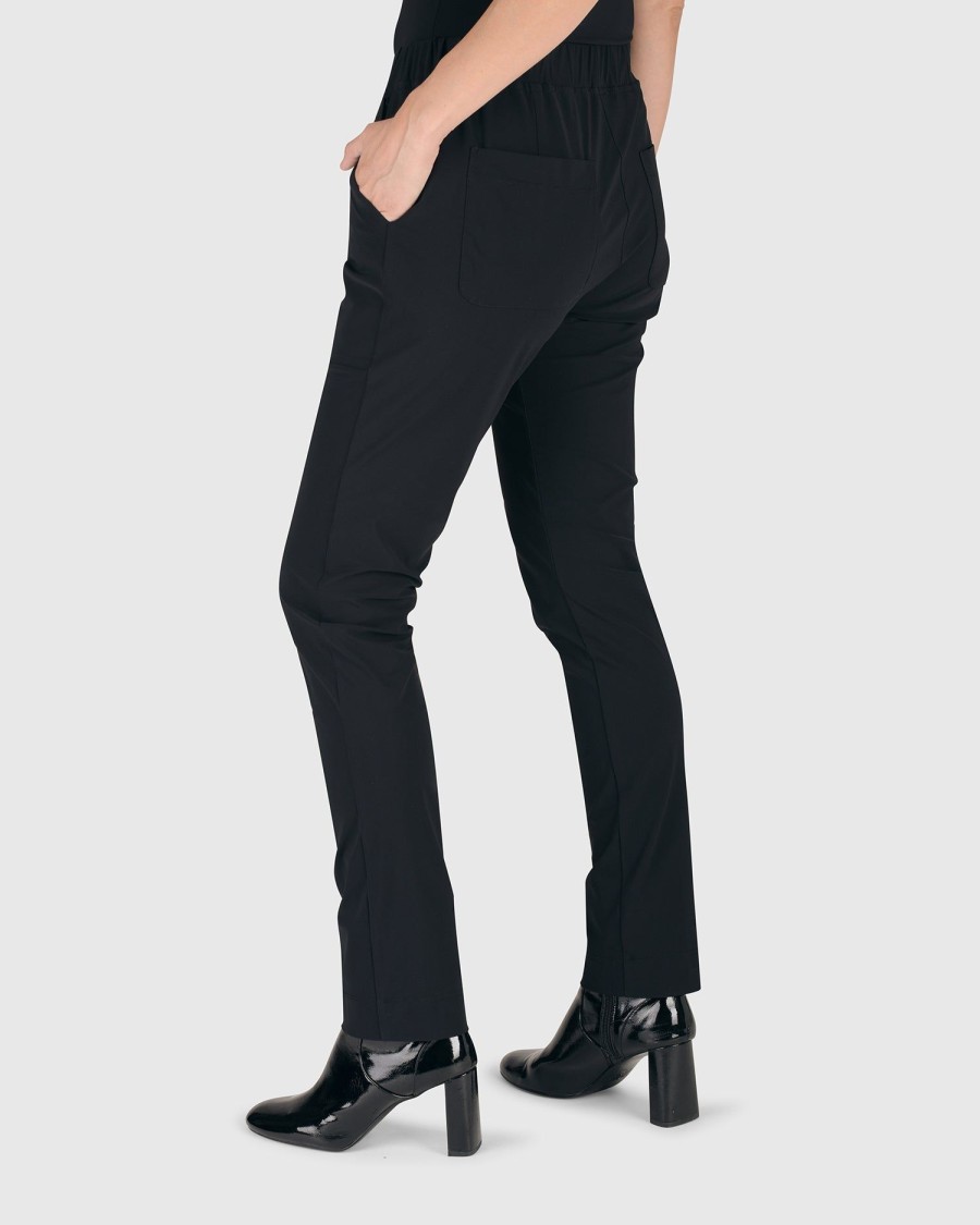 ALEMBIKA Essential Tekbika J-Pocket Slim Pants, Black