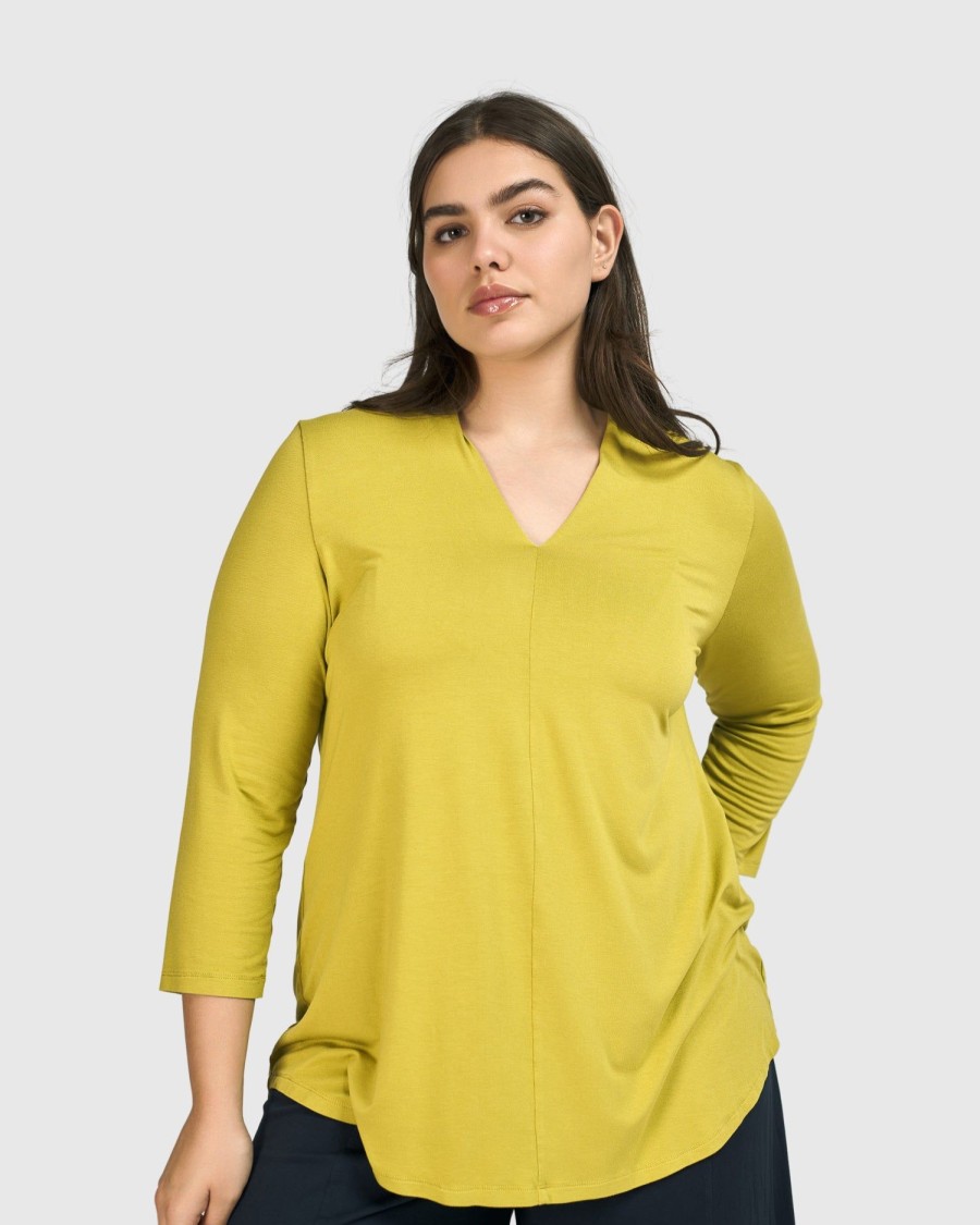 ALEMBIKA Essential V-Neck Top, Lime