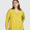 ALEMBIKA Essential V-Neck Top, Lime