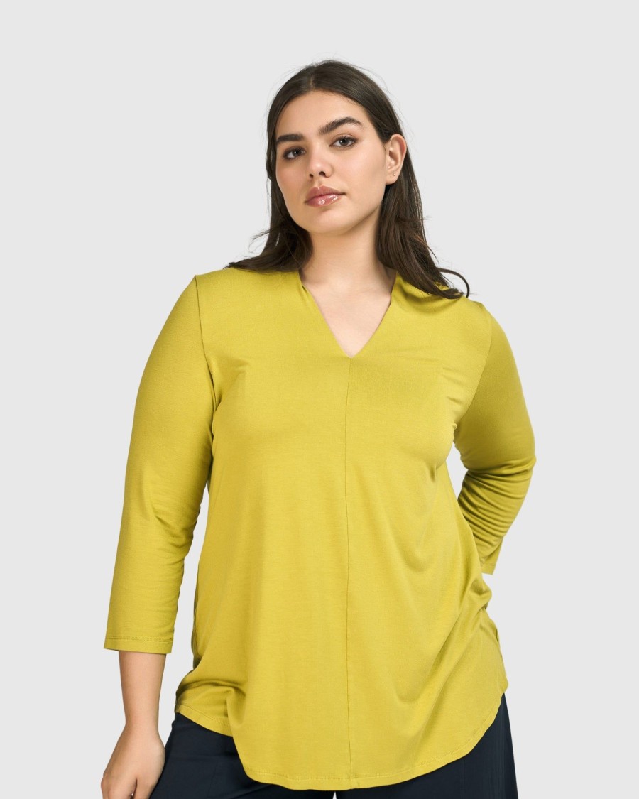 ALEMBIKA Essential V-Neck Top, Lime