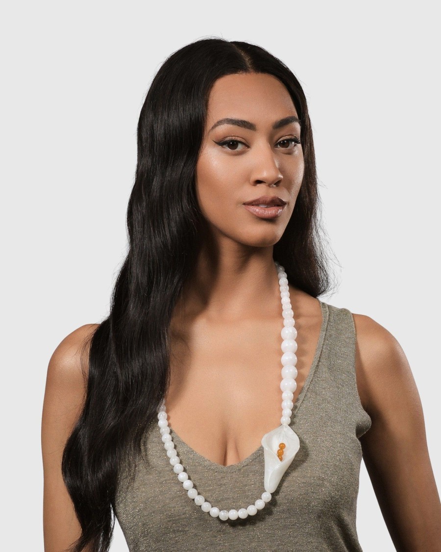 ALEMBIKA Lily Bead Necklace, White